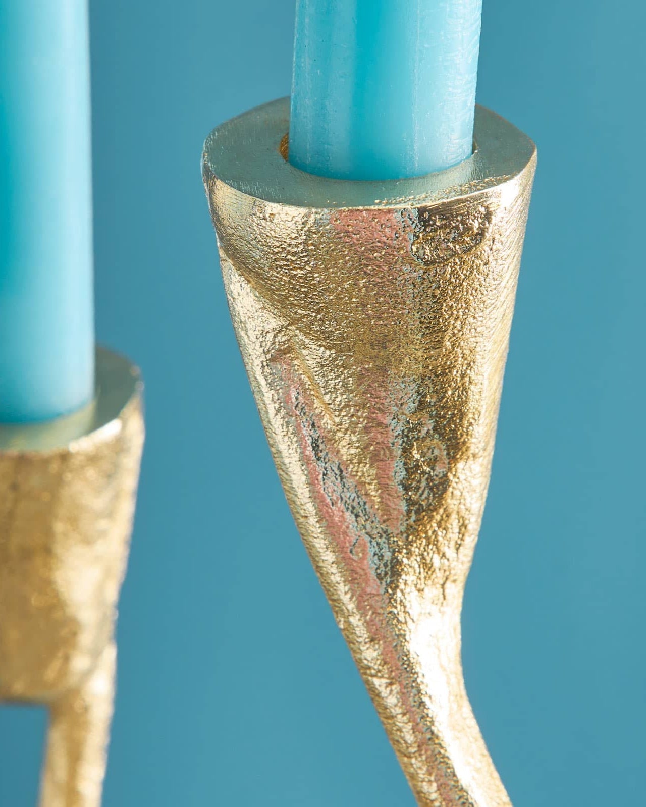 Rising roots candle holder